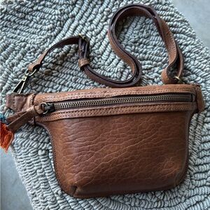 Sundance Tan Leather Pouch